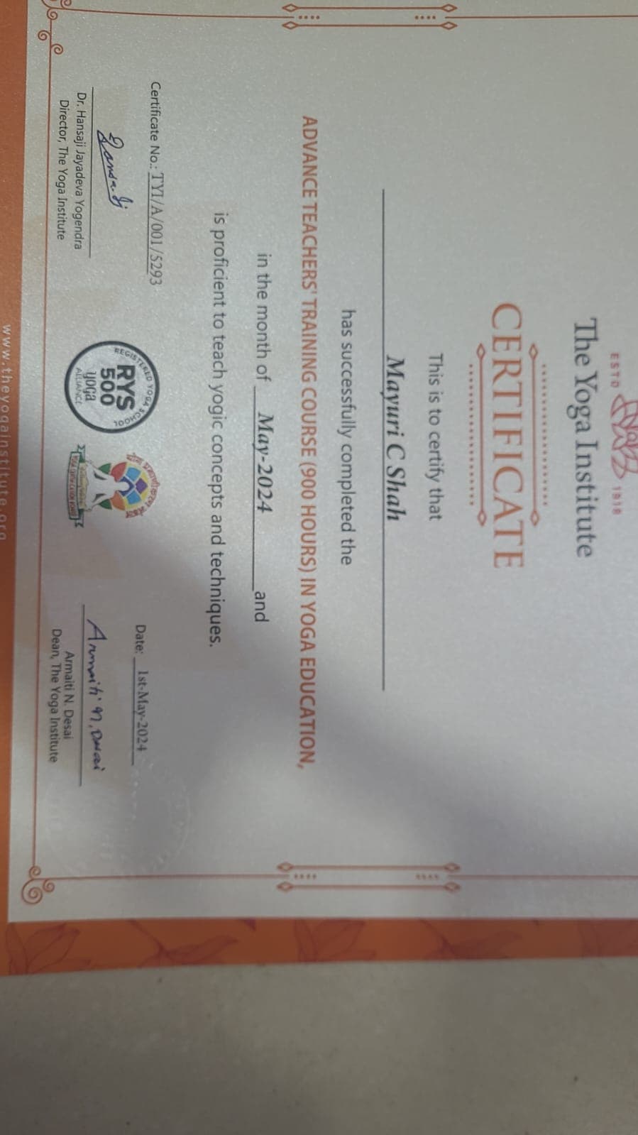 900-Hour Advanced Teachers' Training Course